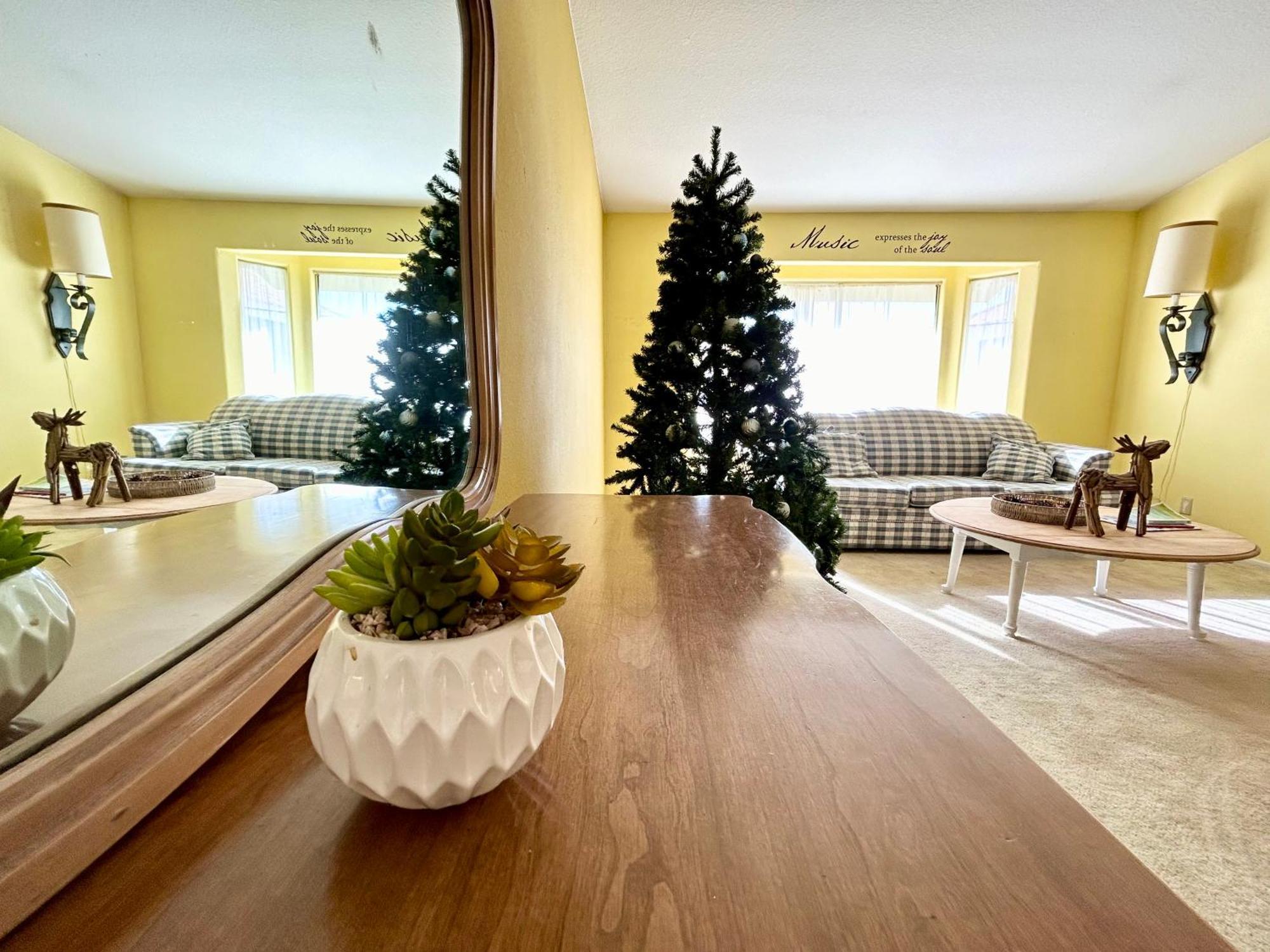 Vineyard Vista Suite With Tv And Private Bathroom Гемет Екстер'єр фото